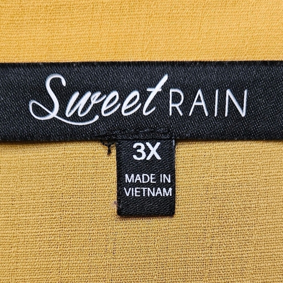 SWEETRAIN Plus Size Short Sleeve Tie Front Button Front Blouse 3X NWOT - Picture 9 of 13